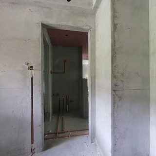 和府18-东-302