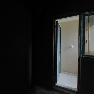 溪岸10栋1单元301