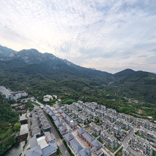 天烛峰全景2